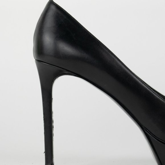 Saint Laurent Stud Toe Platform Pumps - Picture 6 of 12